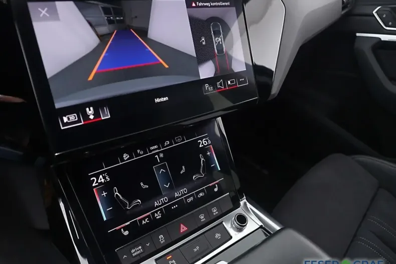 Audi Q8 din 2023 cu 43.990 km - oferta AUD180998 - foto 11