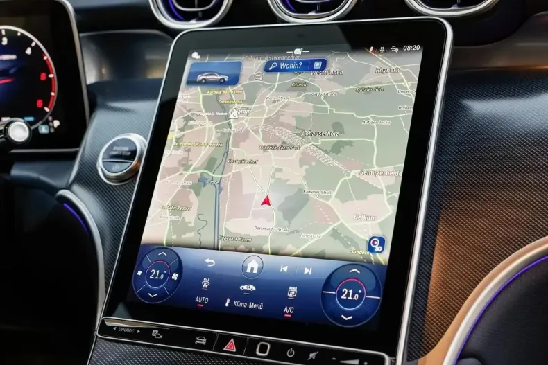 Mercedes-Benz GLC 200 din 2025 cu 18.700 km - oferta MER180999 - foto 9