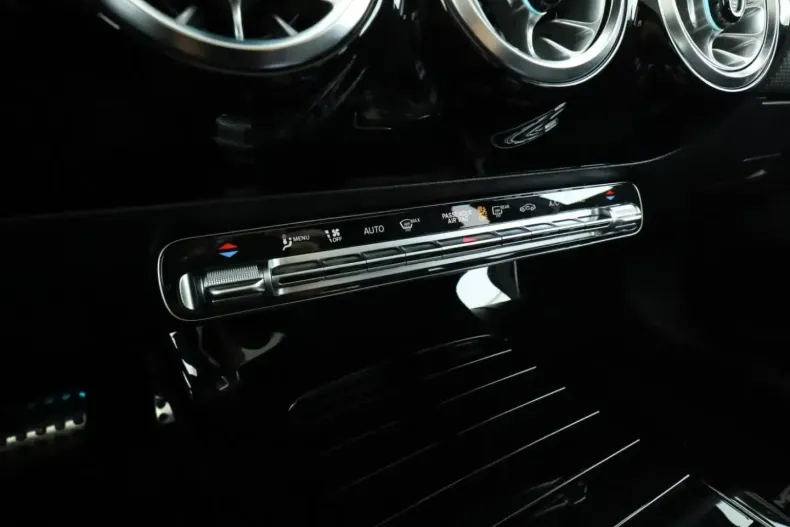 Mercedes-Benz A 220 din 2023 cu 47.220 km - oferta MER181000 - foto 14