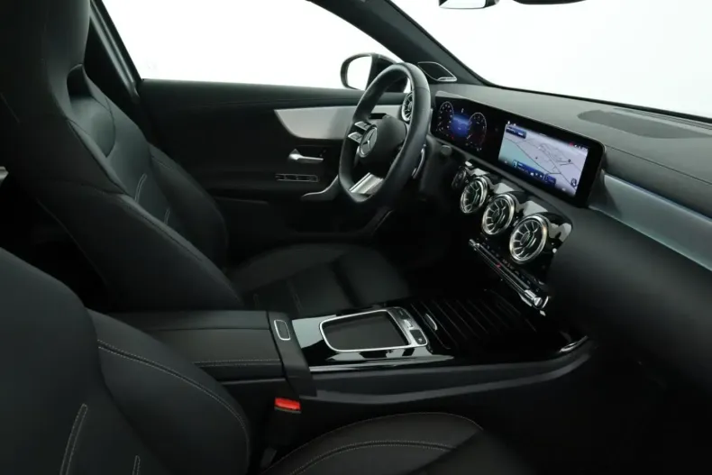 Mercedes-Benz A 220 din 2023 cu 47.220 km - oferta MER181000 - foto 17