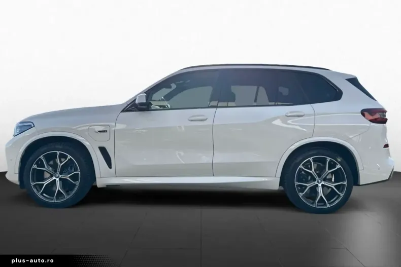 BMW X5 din 2022 cu 82.863 km - oferta BMW181001 - foto 3