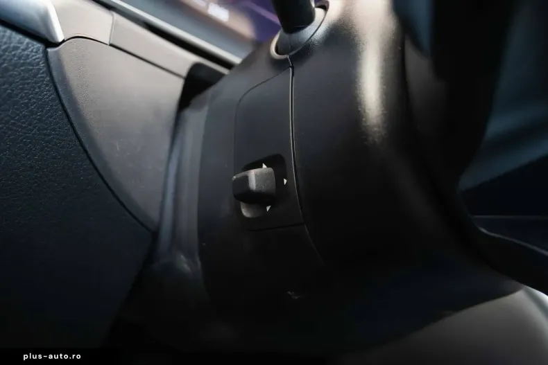 Mercedes-Benz C 300 din 2022 cu 128.248 km - oferta MER181002 - foto 16