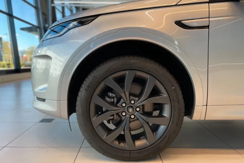 Land Rover Discovery Sport din 2023 cu 16.763 km - oferta LAN181005 - foto 3