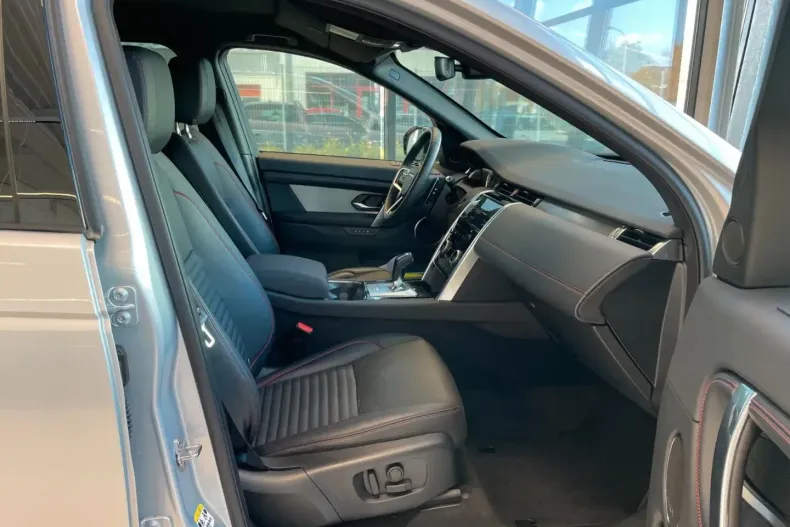 Land Rover Discovery Sport din 2023 cu 16.763 km - oferta LAN181005 - foto 18