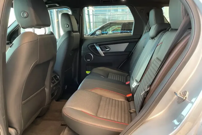 Land Rover Discovery Sport din 2023 cu 16.763 km - oferta LAN181005 - foto 21