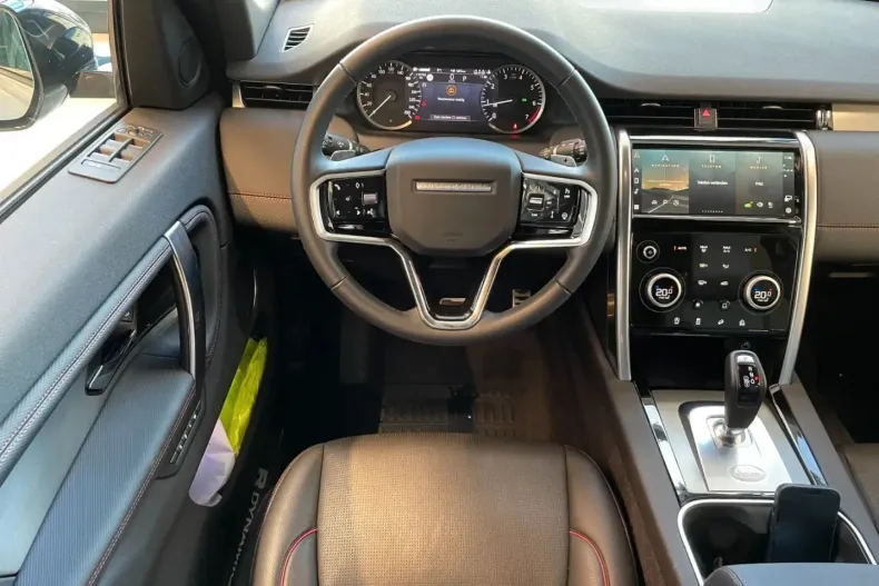 Land Rover Discovery Sport din 2023 cu 16.763 km - oferta LAN181005 - foto 22