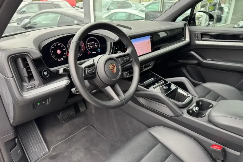 Porsche Cayenne din 2024 cu 22.281 km - oferta POR181006 - foto 5