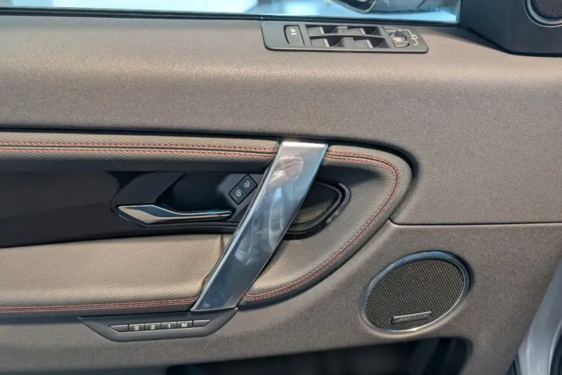 Land Rover Discovery Sport din 2022 cu 44.259 km - oferta LAN181009 - foto 14