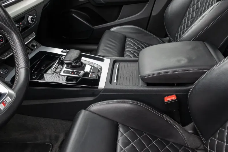 Audi Q5 din 2022 cu 79.751 km - oferta AUD181014 - foto 13