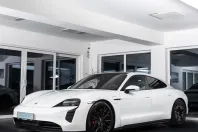 Porsche Taycan din 2023 cu 31.300 km - oferta POR181019 - foto 1