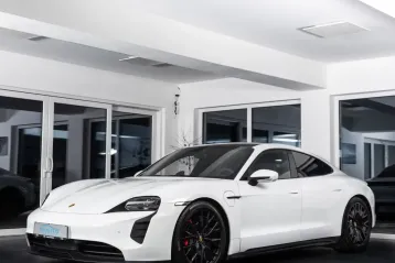 Porsche Taycan din 2023 - oferta POR181019