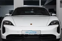 Porsche Taycan din 2023 cu 31.300 km - oferta POR181019 - foto 6