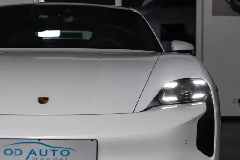 Porsche Taycan din 2023 cu 31.300 km - oferta POR181019 - foto 16