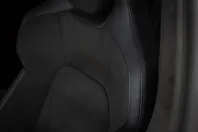 Porsche Taycan din 2023 cu 31.300 km - oferta POR181019 - foto 24