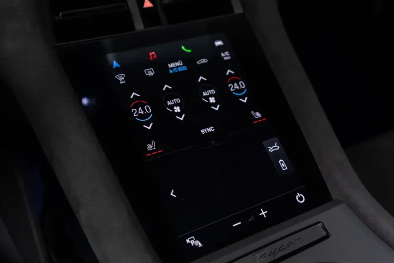 Porsche Taycan din 2023 cu 31.300 km - oferta POR181019 - foto 32