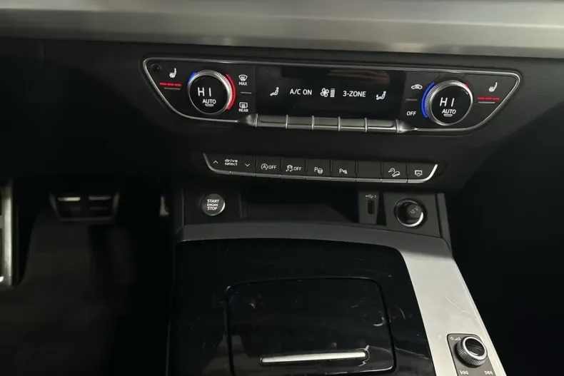 Audi Q5 din 2022 cu 45.661 km - oferta AUD181021 - foto 12