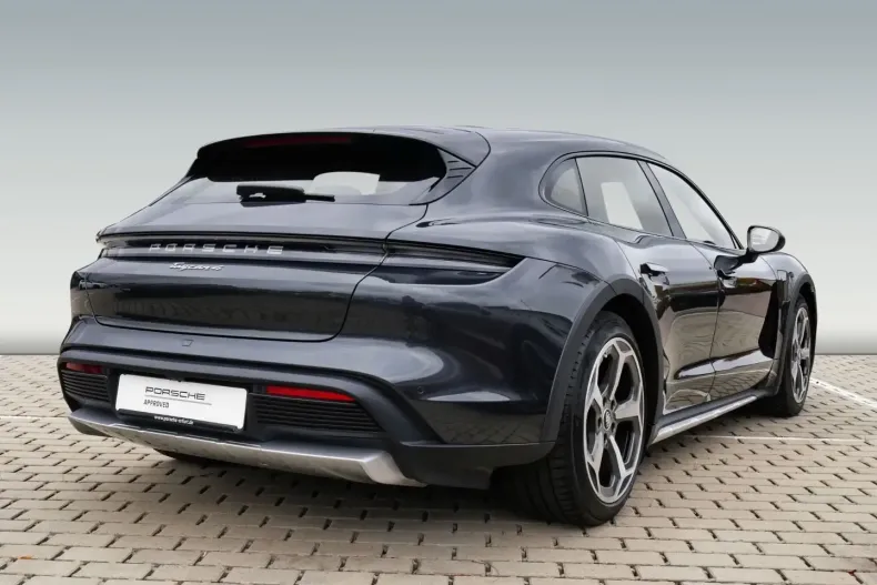 Porsche Taycan din 2023 cu 29.899 km - oferta POR181024 - foto 6