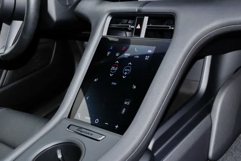 Porsche Taycan din 2023 cu 29.899 km - oferta POR181024 - foto 14