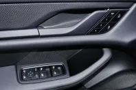 Porsche Taycan din 2023 cu 29.899 km - oferta POR181024 - foto 19