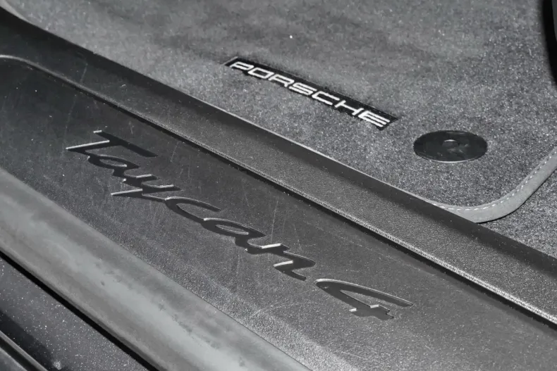 Porsche Taycan din 2023 cu 29.899 km - oferta POR181024 - foto 21