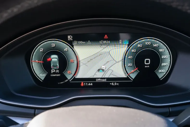 Audi Q5 din 2022 cu 85.990 km - oferta AUD181025 - foto 14