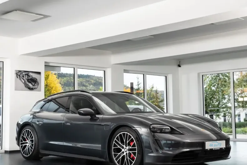Porsche Taycan din 2023 cu 35.000 km - oferta POR181027 - foto 5