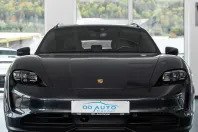 Porsche Taycan din 2023 cu 35.000 km - oferta POR181027 - foto 6