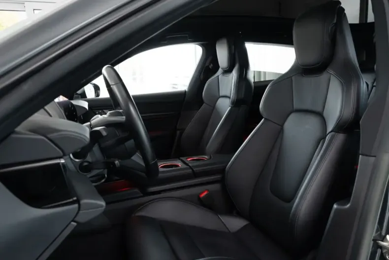 Porsche Taycan din 2023 cu 35.000 km - oferta POR181027 - foto 8