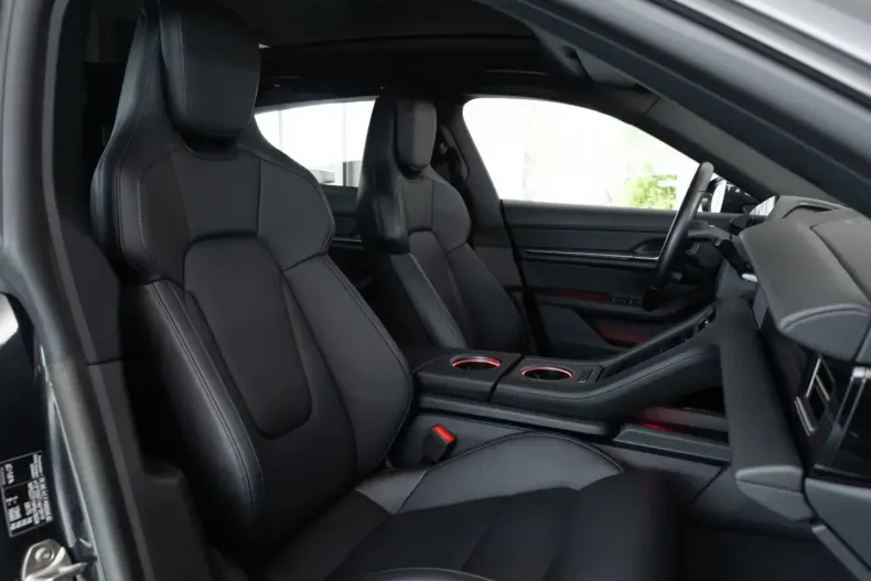 Porsche Taycan din 2023 cu 35.000 km - oferta POR181027 - foto 12