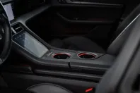 Porsche Taycan din 2023 cu 35.000 km - oferta POR181027 - foto 24