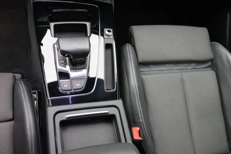 Audi Q5 din 2022 cu 89.000 km - oferta AUD181029 - foto 13