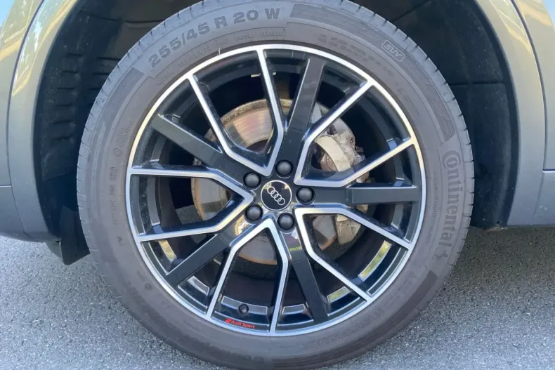 Audi Q5 din 2022 cu 45.644 km - oferta AUD181035 - foto 14