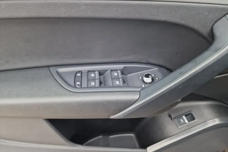 Audi Q5 din 2022 cu 88.422 km - oferta AUD181036 - foto 14