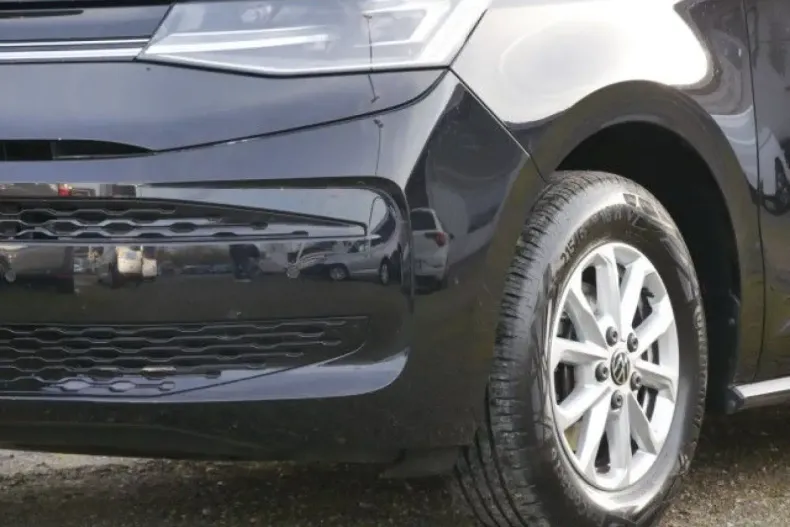 Volkswagen T7 Multivan din 2022 cu 47.832 km - oferta VOL181037 - foto 7