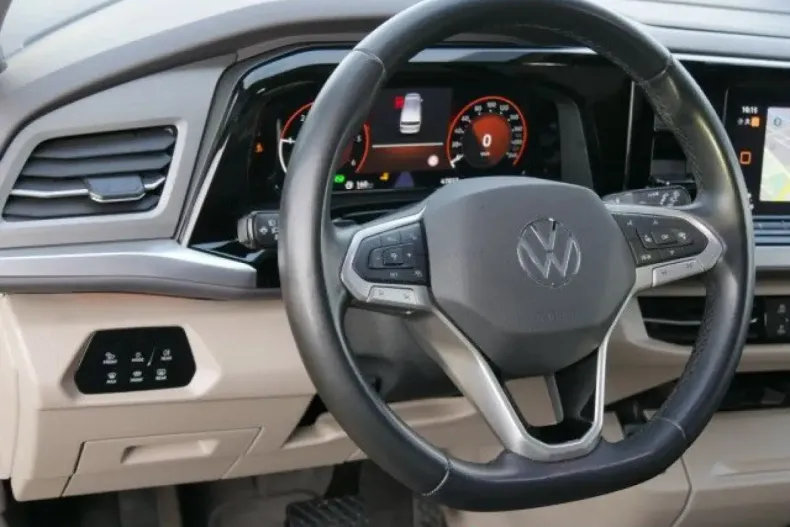 Volkswagen T7 Multivan din 2022 cu 47.832 km - oferta VOL181037 - foto 11