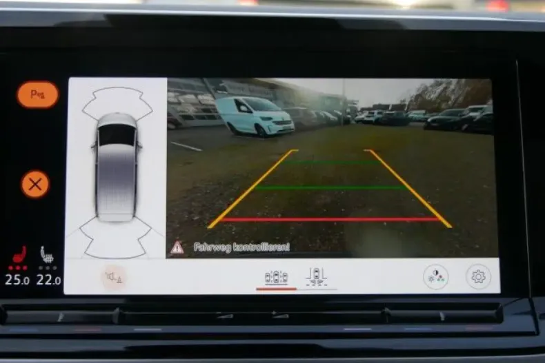 Volkswagen T7 Multivan din 2022 cu 47.832 km - oferta VOL181037 - foto 14