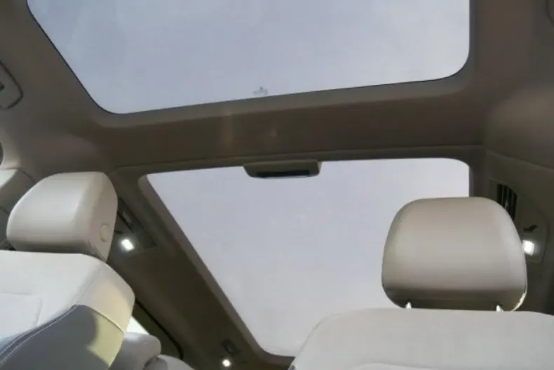 Volkswagen T7 Multivan din 2022 cu 47.832 km - oferta VOL181037 - foto 15