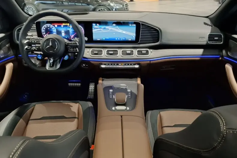 Mercedes-Benz GLE 53 AMG (Clasa GLE) din 2025 cu 50 km - oferta MER181039 - foto 4