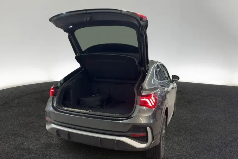 Audi Q3 din 2022 cu 29.358 km - oferta AUD181049 - foto 8