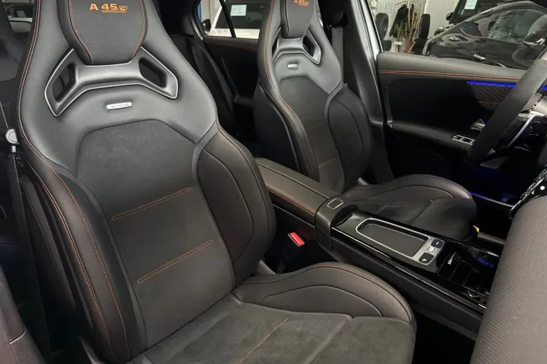 Mercedes-Benz A 45 AMG (Clasa A) din 2023 cu 8.022 km - oferta MER181056 - foto 6