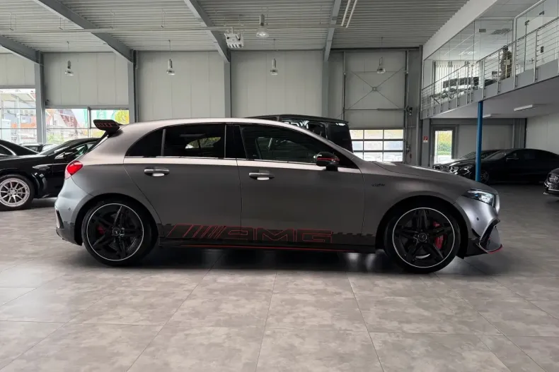 Mercedes-Benz A 45 AMG (Clasa A) din 2023 cu 8.022 km - oferta MER181056 - foto 22