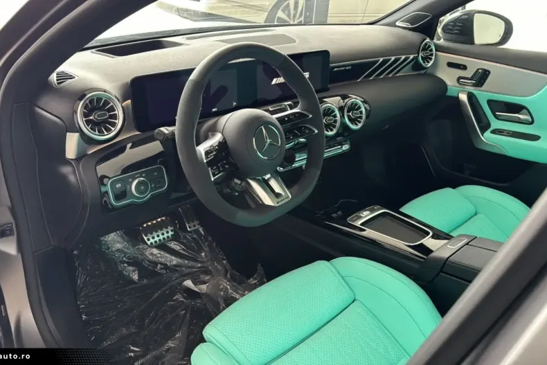 Mercedes-Benz A 45 AMG (Clasa A) din 2024 cu 18.900 km - oferta MER181058 - foto 6