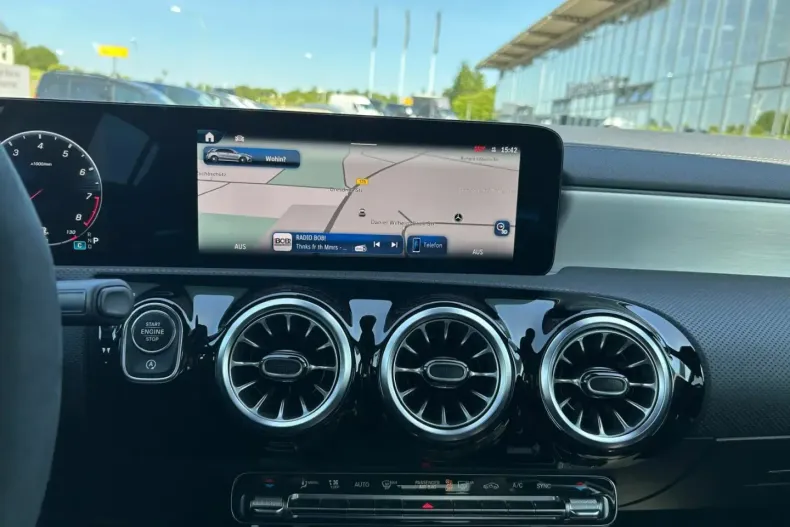 Mercedes-Benz A 45 AMG (Clasa A) din 2024 cu 17.417 km - oferta MER181059 - foto 13