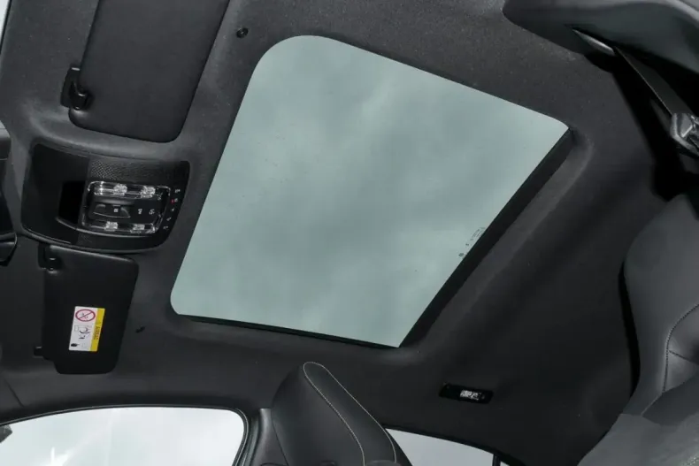 Mercedes-Benz A 45 AMG (Clasa A) din 2024 cu 18.424 km - oferta MER181061 - foto 10