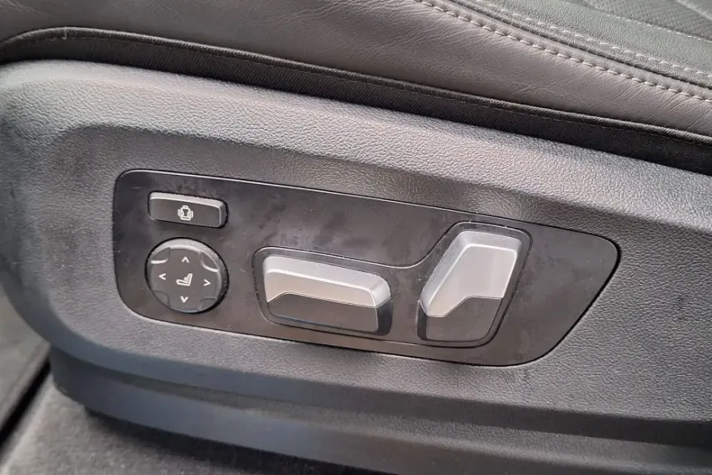 BMW X5 (Seria X) din 2024 cu 9.009 km - oferta BMW181062 - foto 10