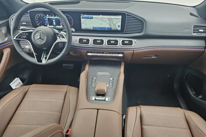 Mercedes-Benz GLE 450 (Clasa GLE) din 2025 cu 3.700 km - oferta MER181068 - foto 4