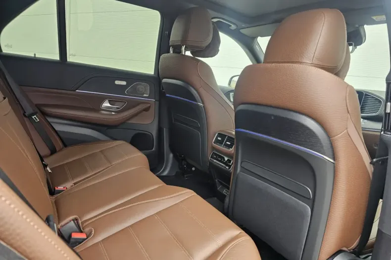 Mercedes-Benz GLE 450 (Clasa GLE) din 2025 cu 3.700 km - oferta MER181068 - foto 8