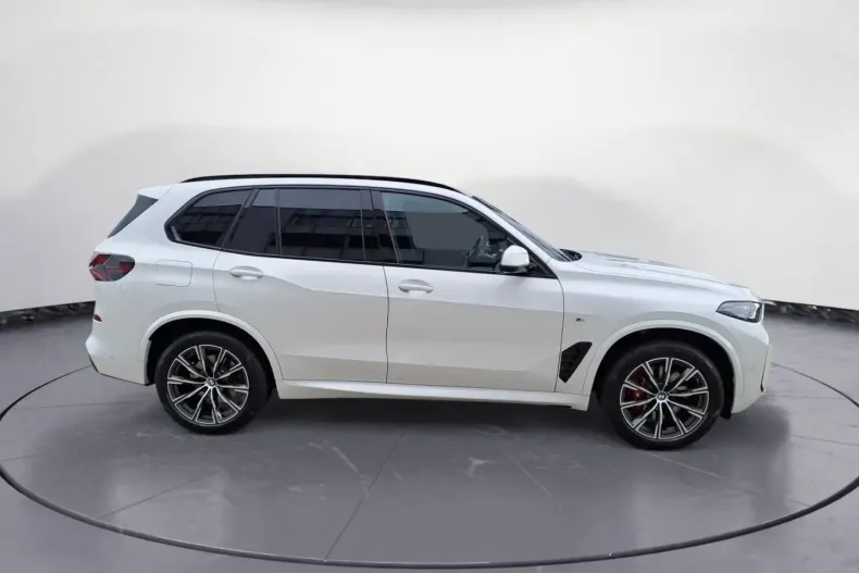 BMW X5 (Seria X) din 2024 cu 44.352 km - oferta BMW181072 - foto 5