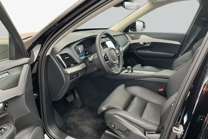 Volvo XC90 din 2024 cu 17.079 km - oferta VOL181075 - foto 9