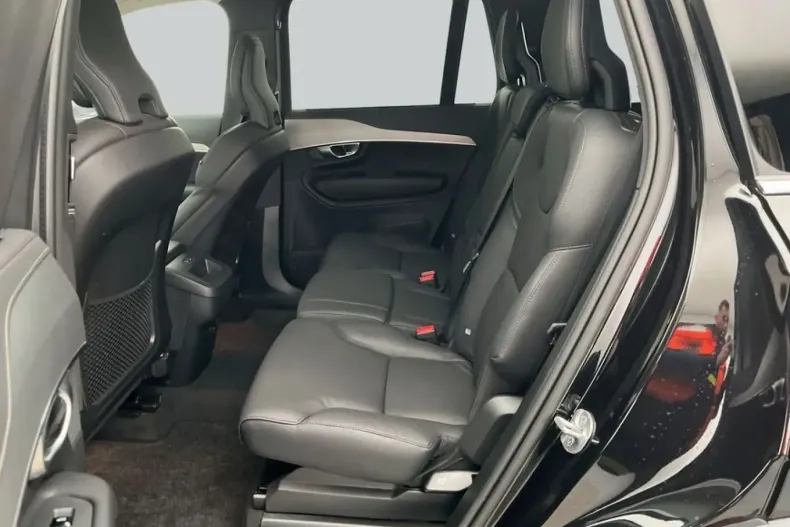 Volvo XC90 din 2024 cu 17.079 km - oferta VOL181075 - foto 11